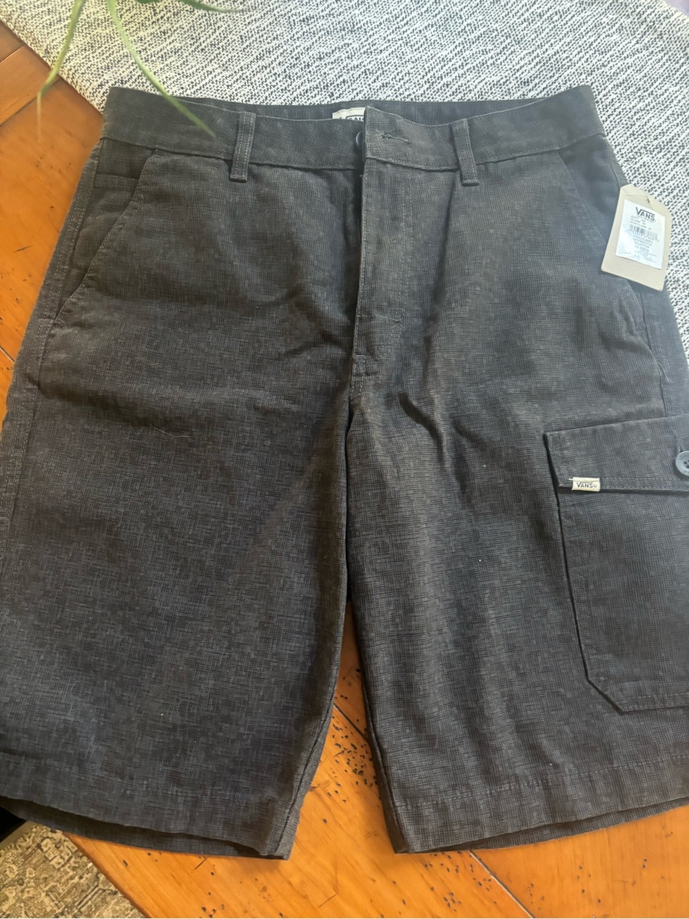 Vans Men's Black Cargo Shorts-NWT